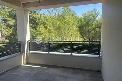 /international/hr/zadar-zadar-county-310099627415/