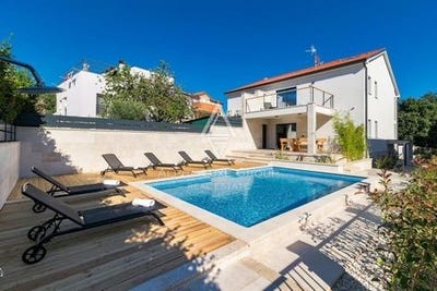 /international/hr/liznjan-istria-county-310100364166/