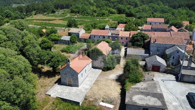 /international/hr/orebic-dubrovnik-neretva-county-310101230180/