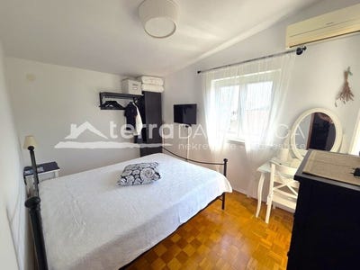 /international/hr/murter-sibenska-ulica-310108131087/
