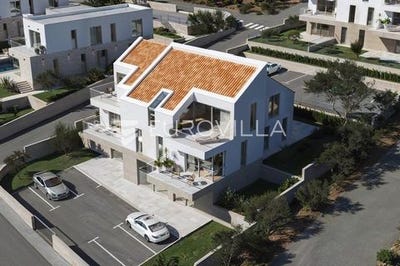 /international/hr/supetar-split-dalmatia-county-310104803807/