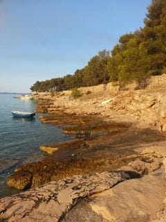 /international/hr/milna-split-dalmatia-county-310107676239/