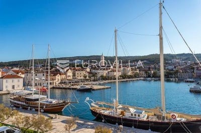 /international/hr/supetar-split-dalmatia-county-310101379788/