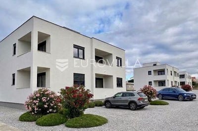/international/hr/zadar-zadar-county-310108842123/
