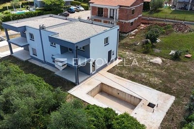 /international/hr/porec-istria-county-310108995862/