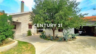 /international/hr/zadarska-zupanija-zadar-county-310106856774/