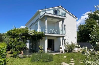 /international/hr/porec-istria-county-310107707823/