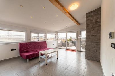 /international/hr/varazdin-varazdin-county-310106690414/