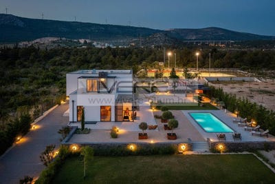 /international/hr/sibenik-sibenik-bjelovar-bilogora-county-310093937987/