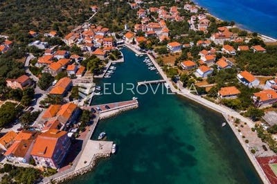 /international/hr/zadar-zadar-county-310107815160/