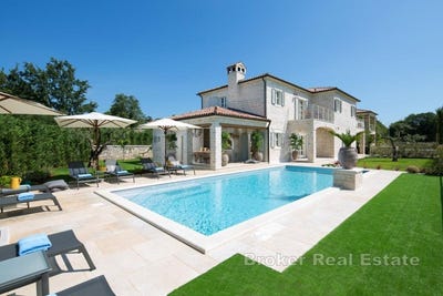 /international/hr/rovinj-istria-county-310107218491/