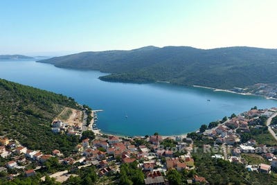 /international/hr/trogir-split-dalmatia-county-310107623718/