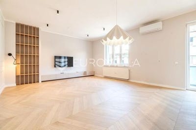 /international/hr/zagreb-zagreb-310108488323/