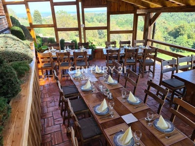 /international/hr/varazdinska-zupanija-varazdin-county-310106857101/