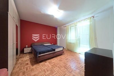 /international/hr/osijek-osijek-baranja-county-310100059118/