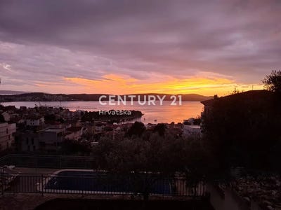 /international/hr/splitsko-dalmatinska-zupanija-split-dalmatia-county-310106857885/
