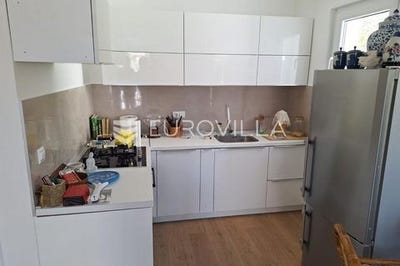 /international/hr/karlovac-karlovac-county-310105748653/