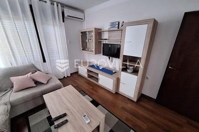 /international/hr/karlovac-karlovac-county-310105897230/