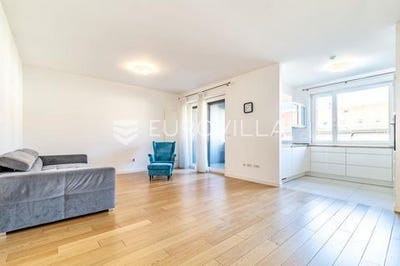 /international/hr/zagreb-zagreb-310108328108/