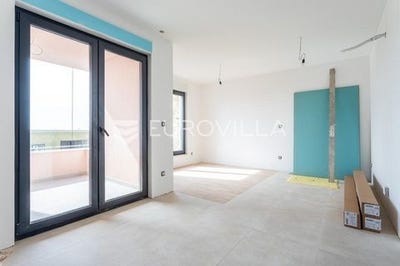 /international/hr/split-split-dalmatia-county-120085895479/