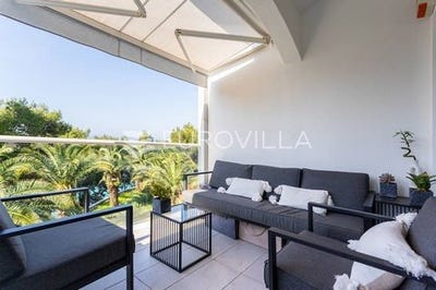 /international/hr/split-split-dalmatia-county-120085336931/
