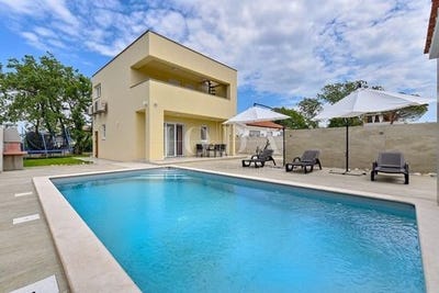 /international/hr/fazana-istria-county-310105373250/