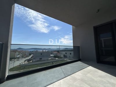 /international/hr/vodice-sibenska-ulica-310106779703/