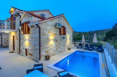 /international/hr/dracevica-split-dalmatia-county-310098116217/