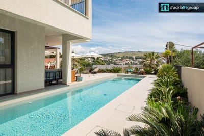 /international/hr/okrug-split-dalmatia-county-310094421811/?lang=it