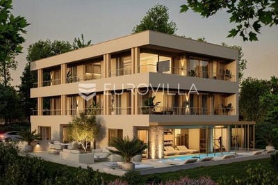 /international/hr/umag-istria-county-310108289646/