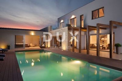 /international/hr/labin-istria-county-310100794707/