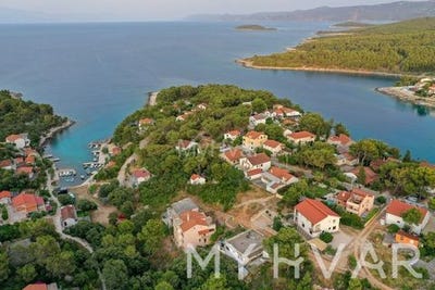 /international/hr/stari-grad-split-dalmatia-county-310099228412/