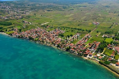 /international/hr/vrsi-split-dalmatia-county-120097204745/