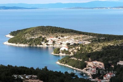 /international/hr/hvar-split-dalmatia-county-310107219794/