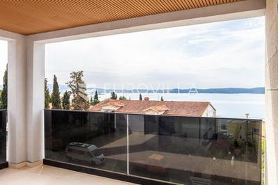 /international/hr/trogir-split-dalmatia-county-120091887712/