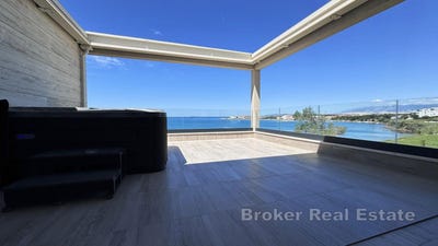 /international/hr/pag-zadar-county-310107219086/
