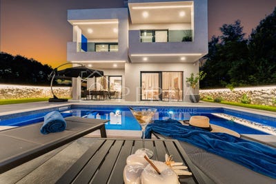 /international/hr/privlaka-zadar-county-310108085751/