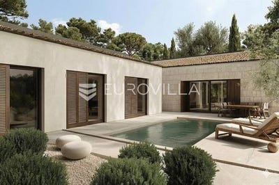 /international/hr/stari-grad-split-dalmatia-county-310105833661/