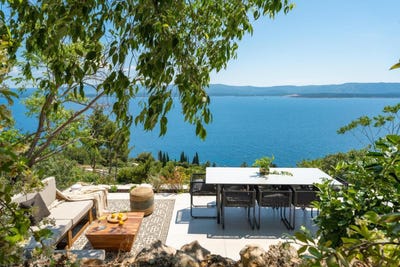 /international/hr/murvica-split-dalmatia-county-310106938056/