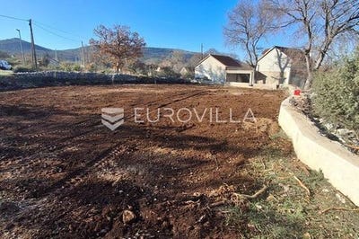 /international/hr/sibenik-sibenska-ulica-310104802715/