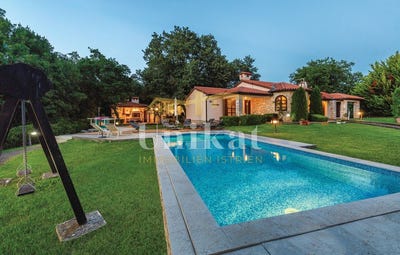 /international/hr/marcana-istria-county-310109172423/