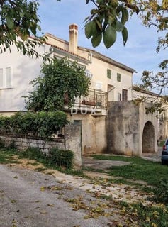 /international/hr/kanfanar-istria-county-310106358741/