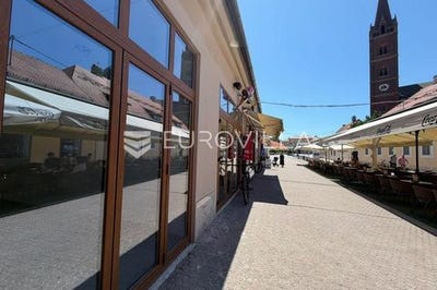 /international/hr/osijek-osijek-baranja-county-310108650273/