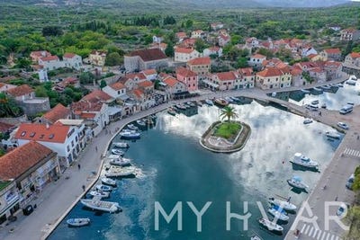 /international/hr/stari-grad-split-dalmatia-county-120092200805/
