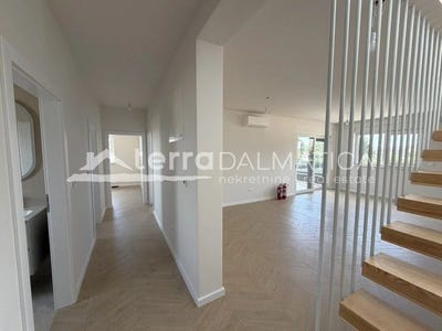 /international/hr/vodice-vodice-istria-county-310108453698/