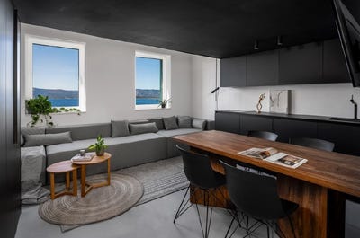 /international/hr/murvica-split-dalmatia-county-310106937206/