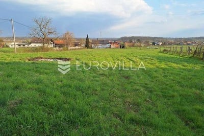 /international/hr/karlovac-karlovac-county-310106748983/