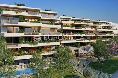 /international/hr/split-split-dalmatia-county-310103195608/