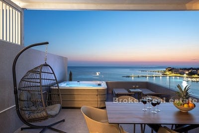 /international/hr/pag-zadar-county-310107625130/
