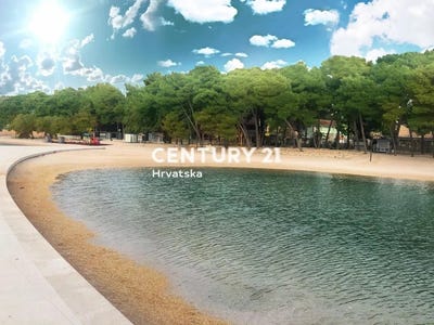 /international/hr/sibensko-kninska-zupanija-sibenik-knin-county-310096250669/